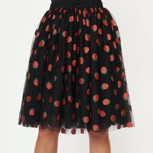 COPY - 🍓 Unique Vintage Black & Red Glitter Strawberry Sweetie Pie Tulle Skirt